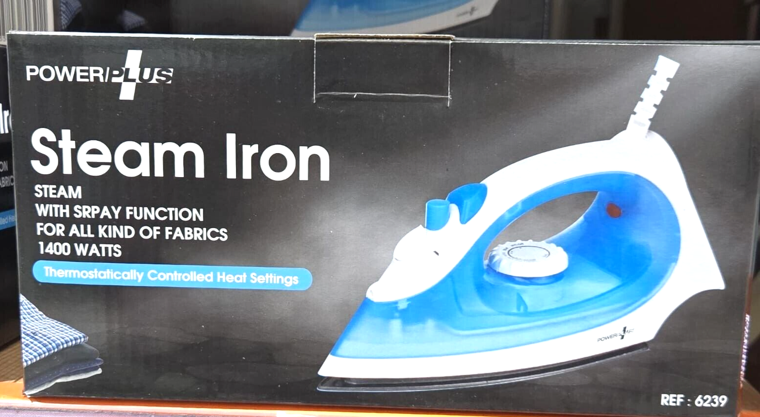 Powerplus Steam Iron with spray function 1400w
